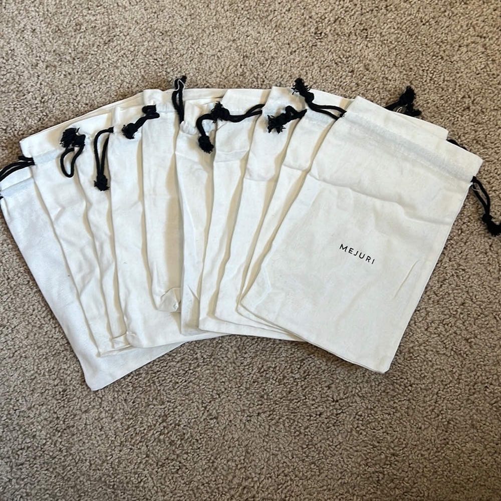 Mejuri Dust Bag - 6.25 x 9.5in